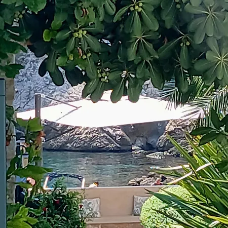 Seistanca Lux -old Entrance * Dubrovnik