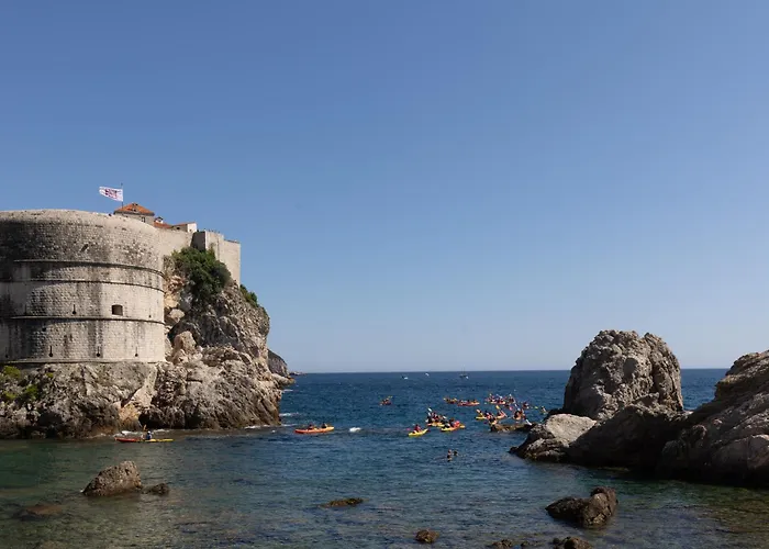 Διαμέρισμα Seistanca Lux -old Entrance *