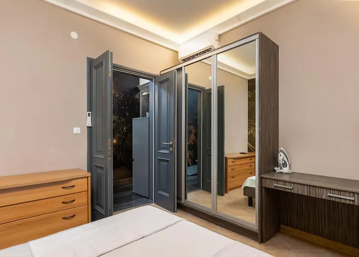 Διαμέρισμα Seistanca Lux -old Entrance