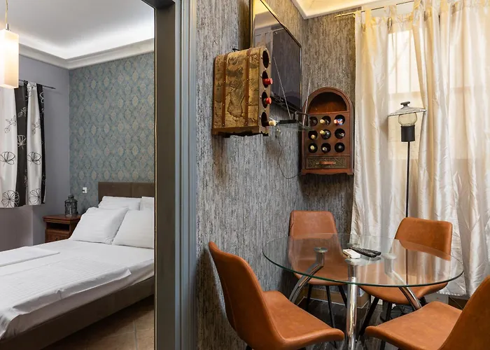 Seistanca Lux -old Entrance Διαμέρισμα